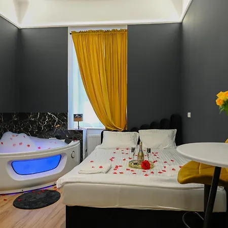 Jacuzzi Berka Apartment Krakow