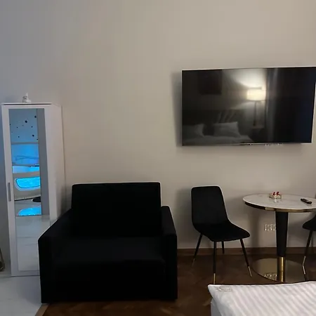 Jacuzzi Berka Apartman *