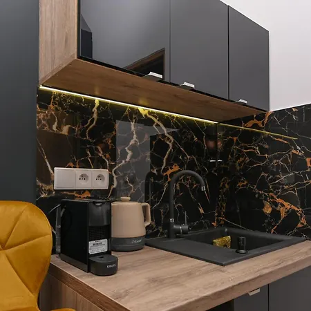 Jacuzzi Berka Apartament *
