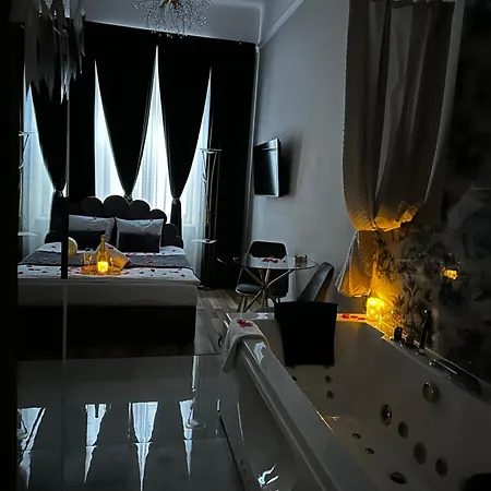 Apartament Jacuzzi Berka