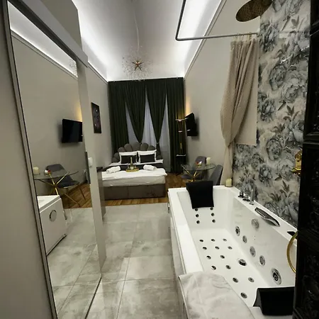 Jacuzzi Berka Apartment Krakow