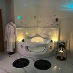 Jacuzzi Berka شقة كراكوفيا