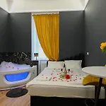 Jacuzzi Berka شقة كراكوفيا
