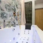شقة Jacuzzi Berka كراكوفيا