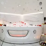 Διαμέρισμα Jacuzzi Berka Krasków