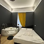 Jacuzzi Berka Διαμέρισμα