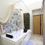 Διαμέρισμα Jacuzzi Berka *